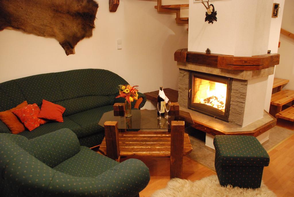 Chalupa Štrba Chambre photo